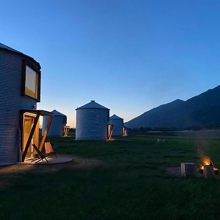 Clark Farm Silos - 5 Silo Mountain View Retreat Kalispell Exterior foto